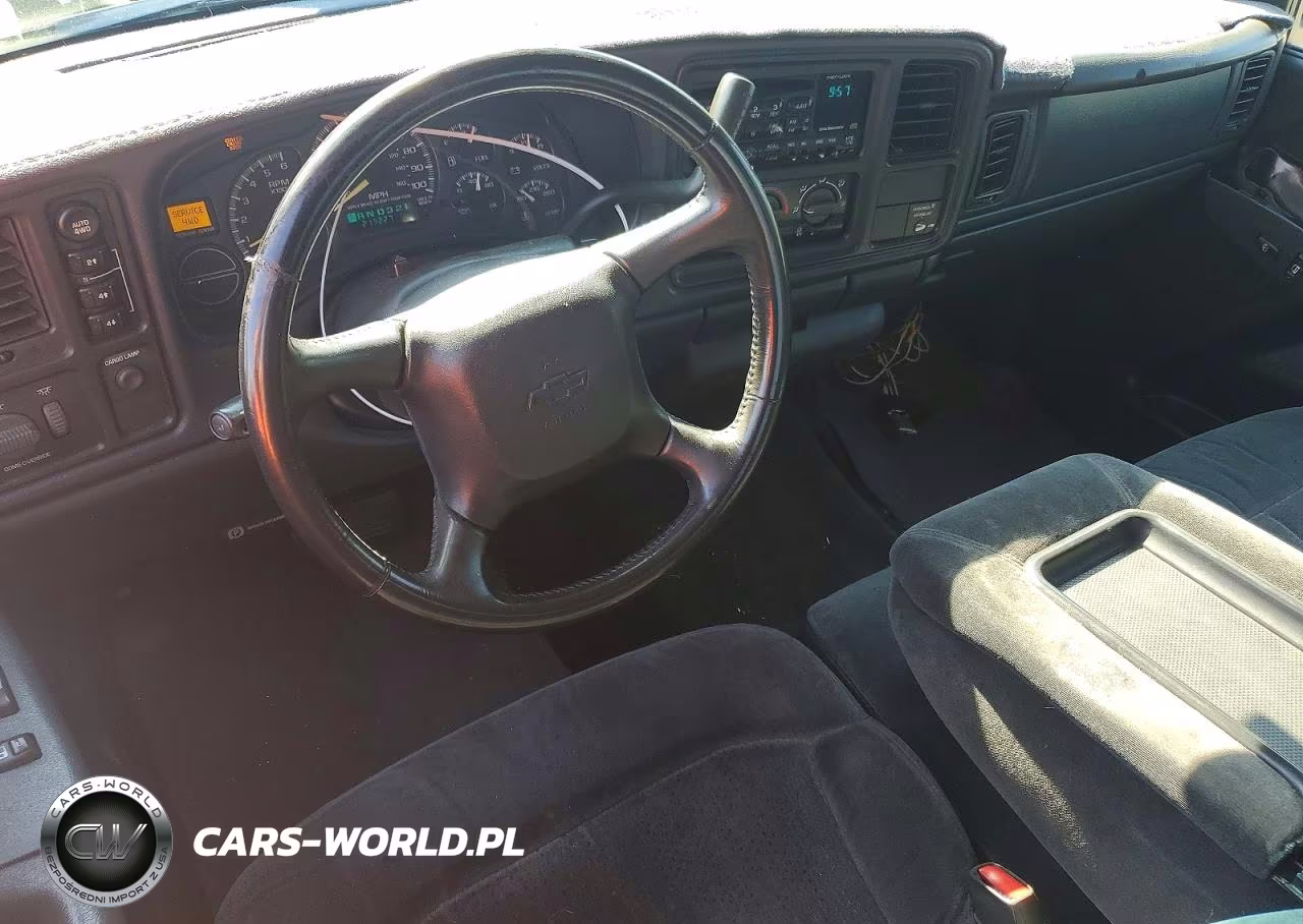 2000 Chevrolet Silverado K1500 VIN:2GCEK19T0Y1233542 - 8
