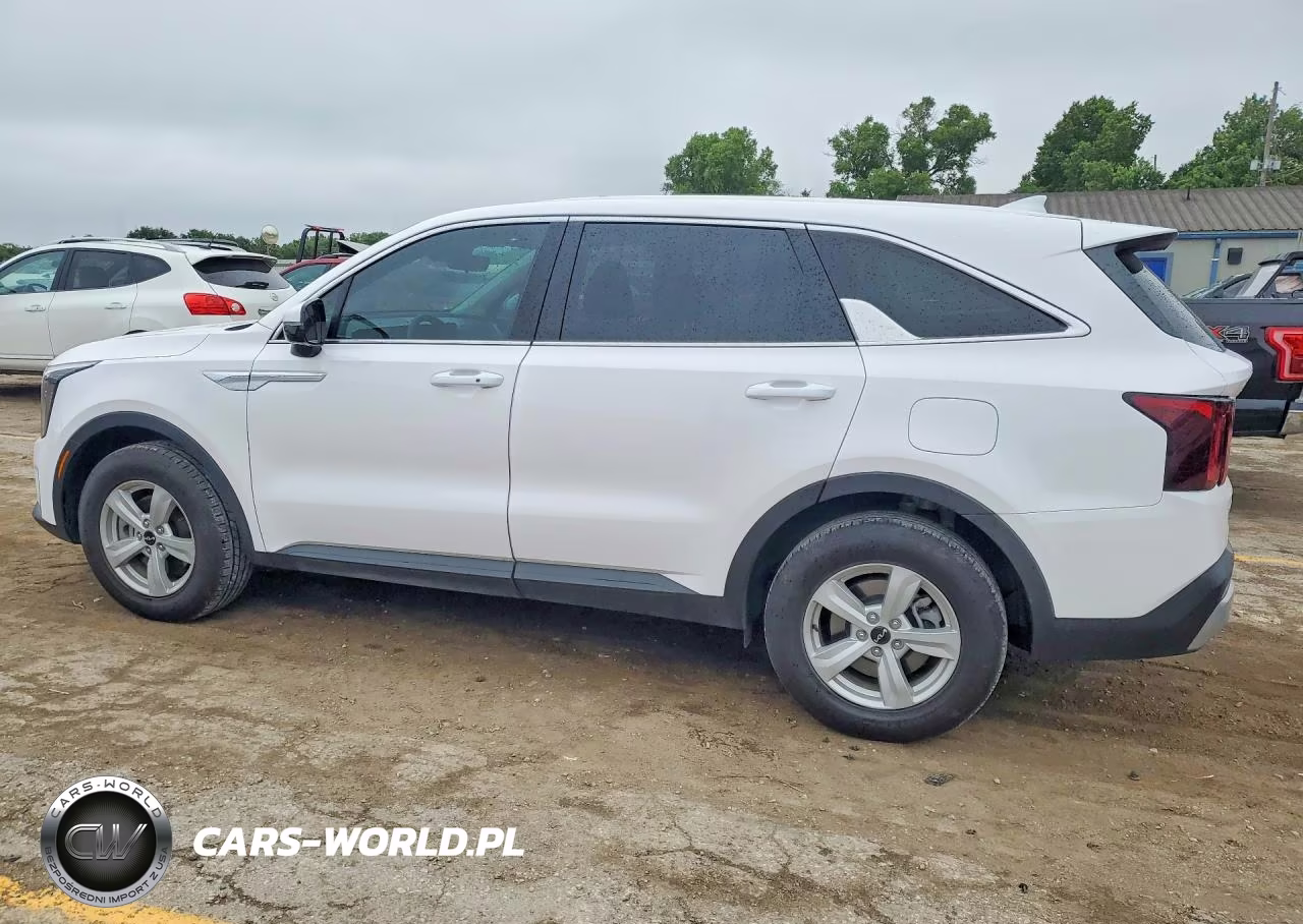 2024 Kia Sorento Lx VIN:5XYRG4JC3RG308581 - 2