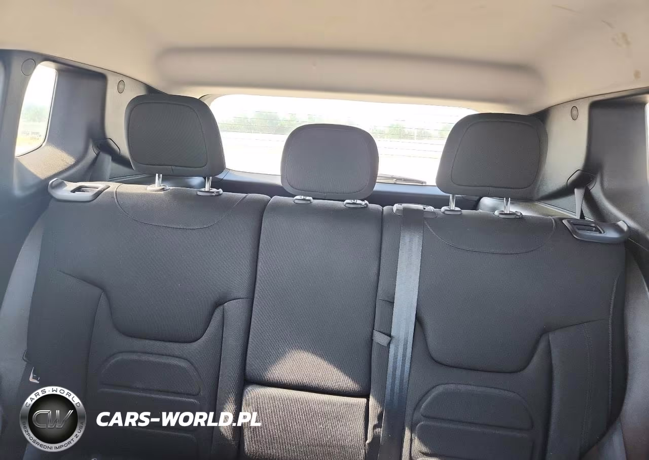 2018 Jeep Renegade Latitude VIN:ZACCJBBB1JPJ14148 - 10
