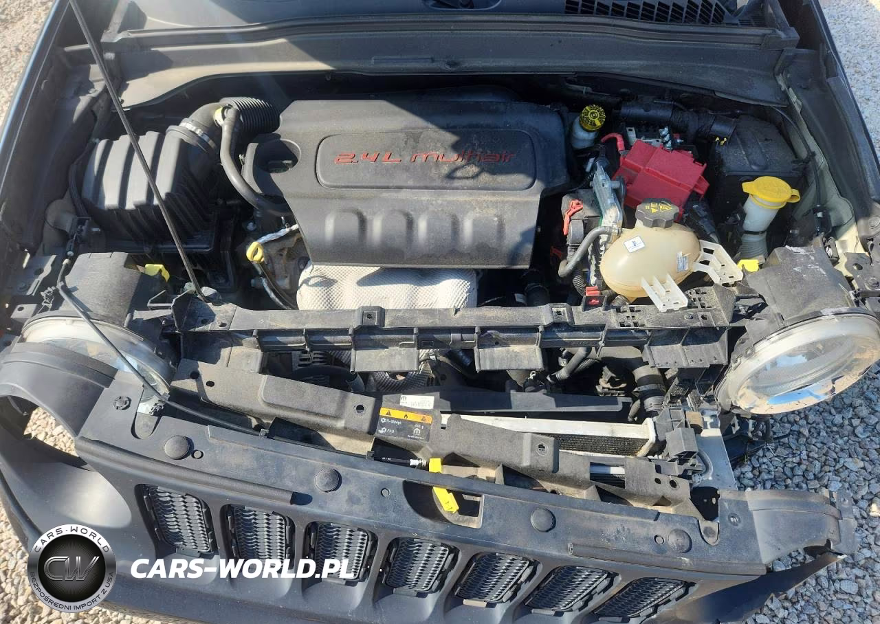 2018 Jeep Renegade Latitude VIN:ZACCJBBB1JPJ14148 - 12