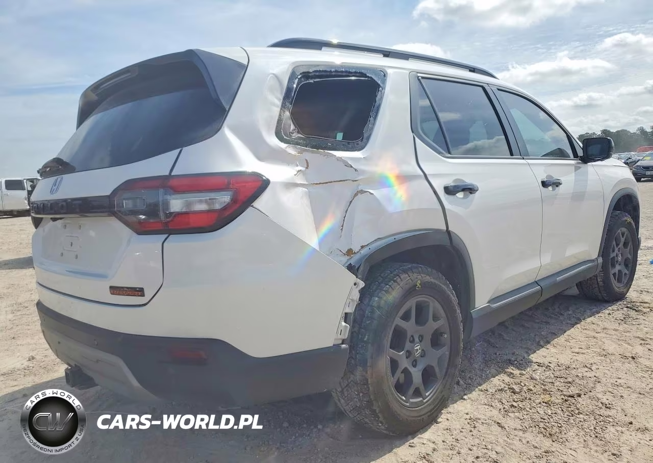 2025 Honda Pilot Trailsport VIN:5FNYG1H66SB070202 - 3
