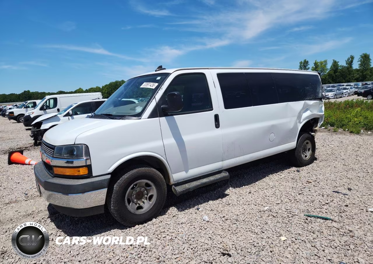 2020 Chevrolet Express G3500 Lt