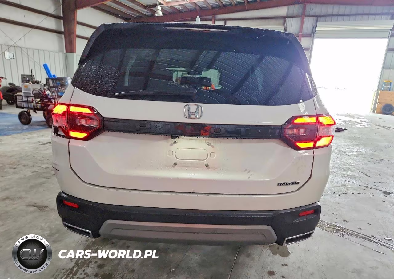 2024 Honda Pilot Touring VIN:5FNYG2H75RB012705 - 6