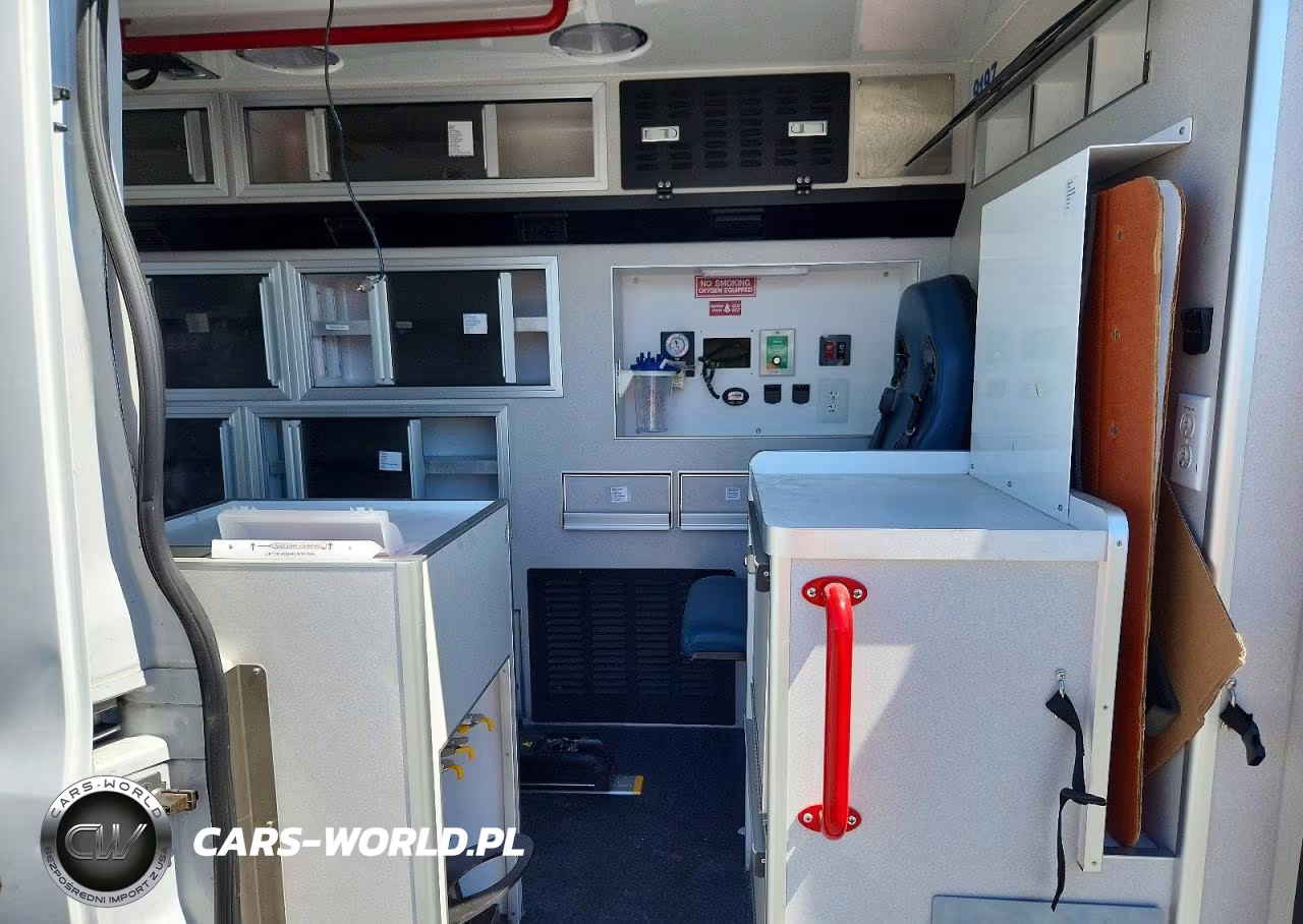 2019 Ford Transit T-250 VIN:1FDYR2CV5KKA96710 - 11
