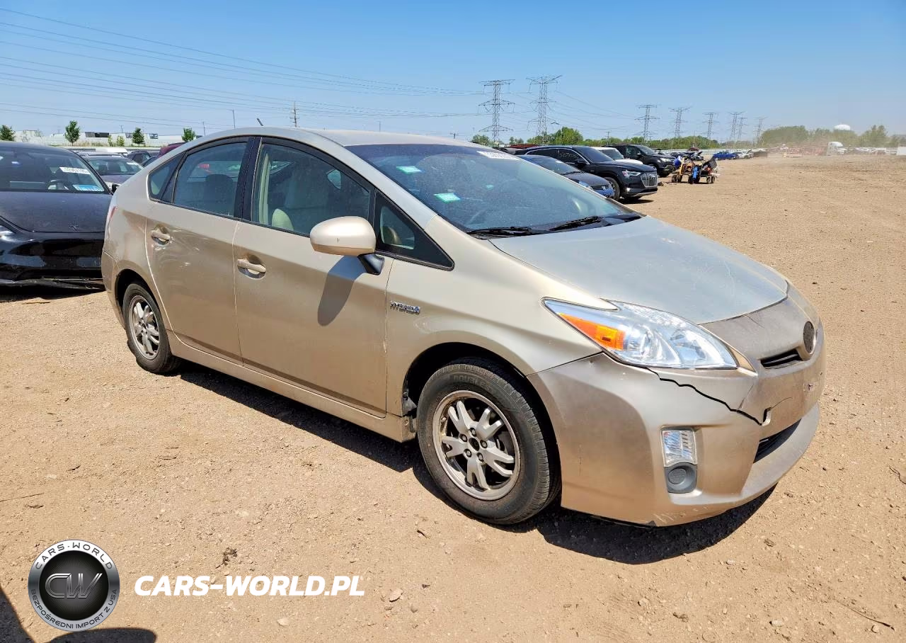 2010 Toyota Prius Iii VIN:JTDKN3DU0A0040847 - 4