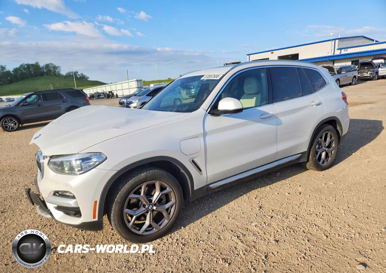 2021 BMW X3 xDrive30E – zdjęcie 1 z 13