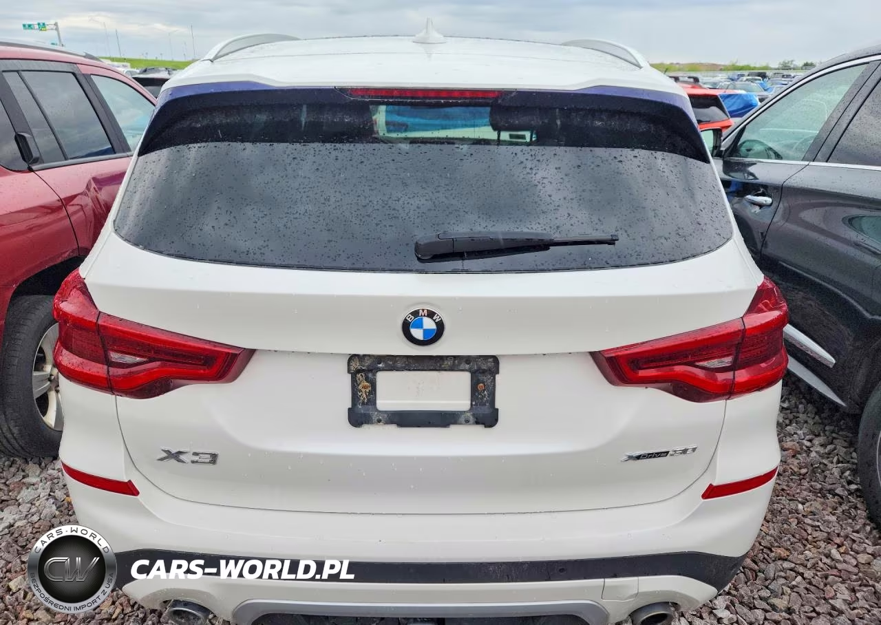 2021 BMW X3 xDrive30E VIN:5UXTS1C06M9G72429 - 6