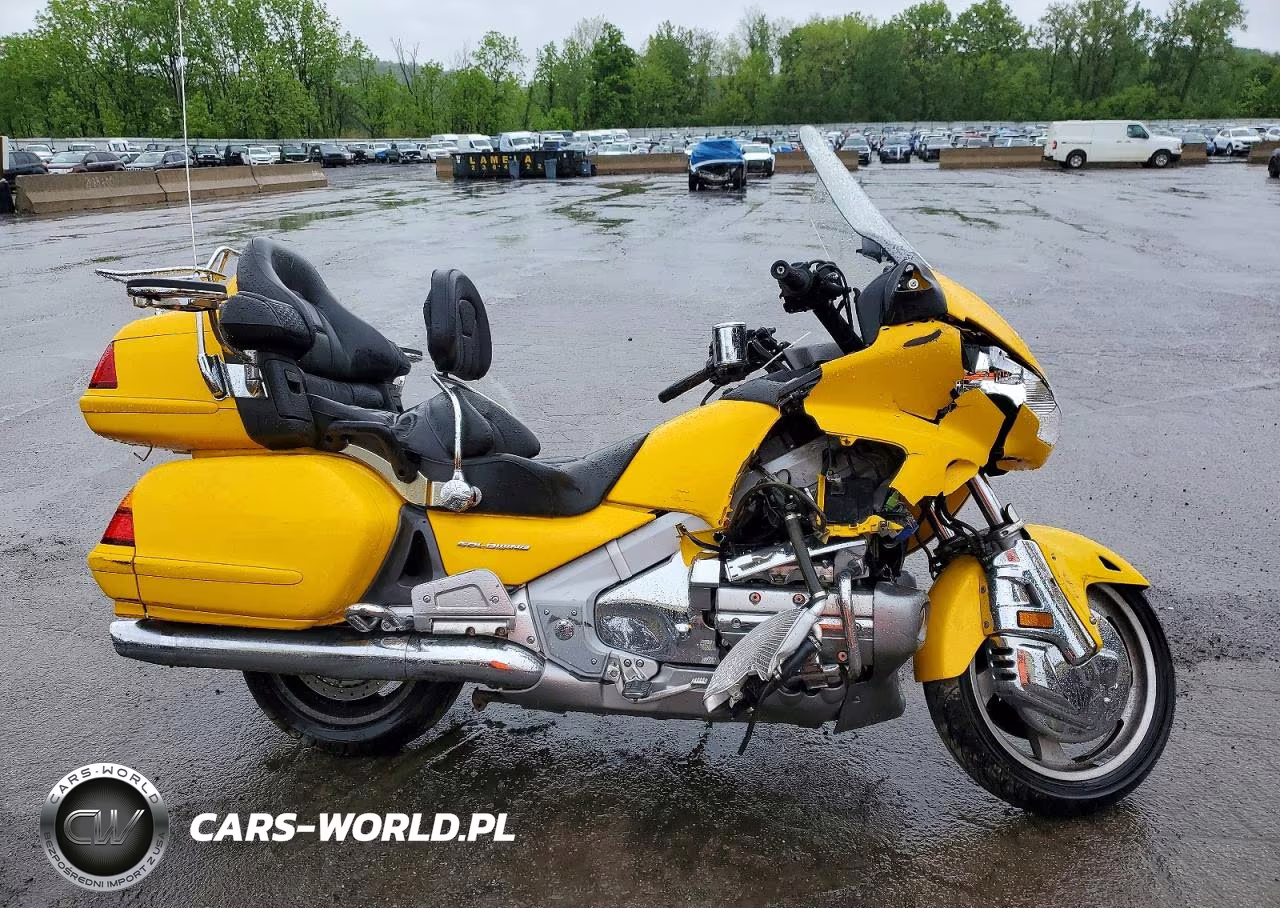 2005 Honda Gl1800