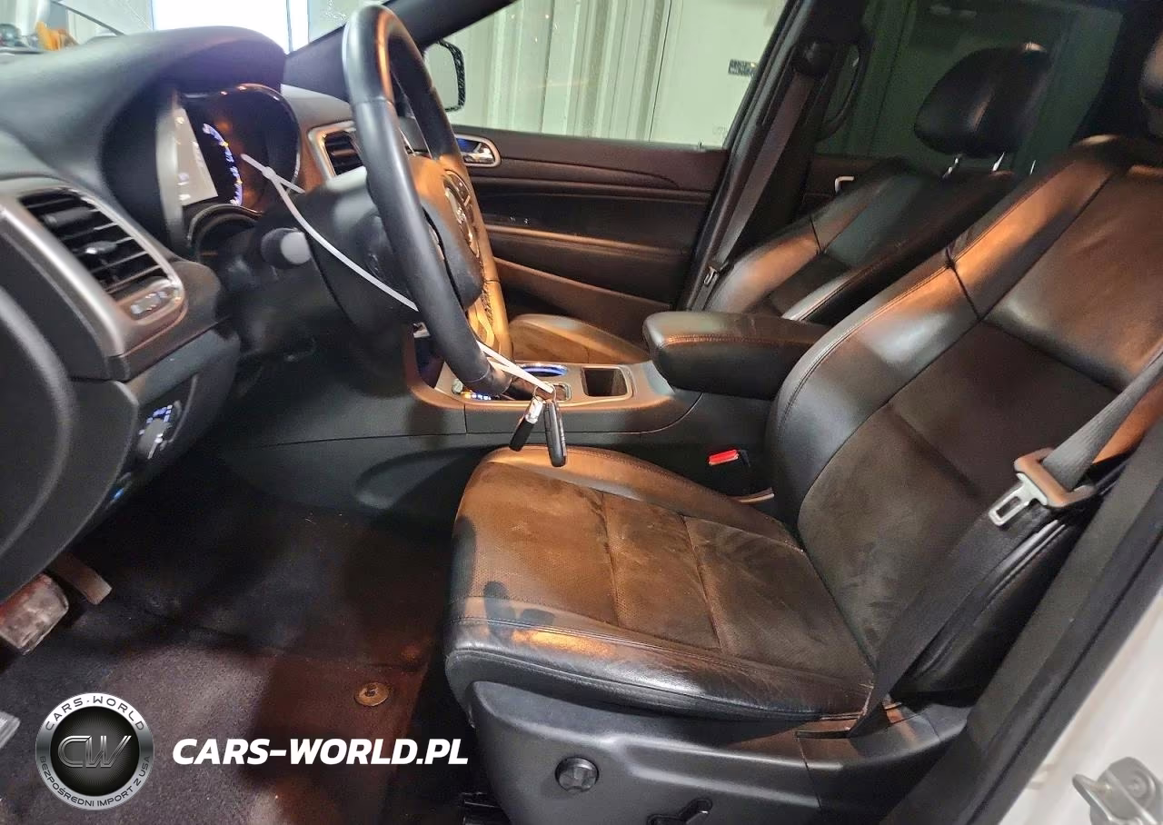 2018 Jeep Grand Cherokee Laredo VIN:1C4RJEAG6JC430807 - 7