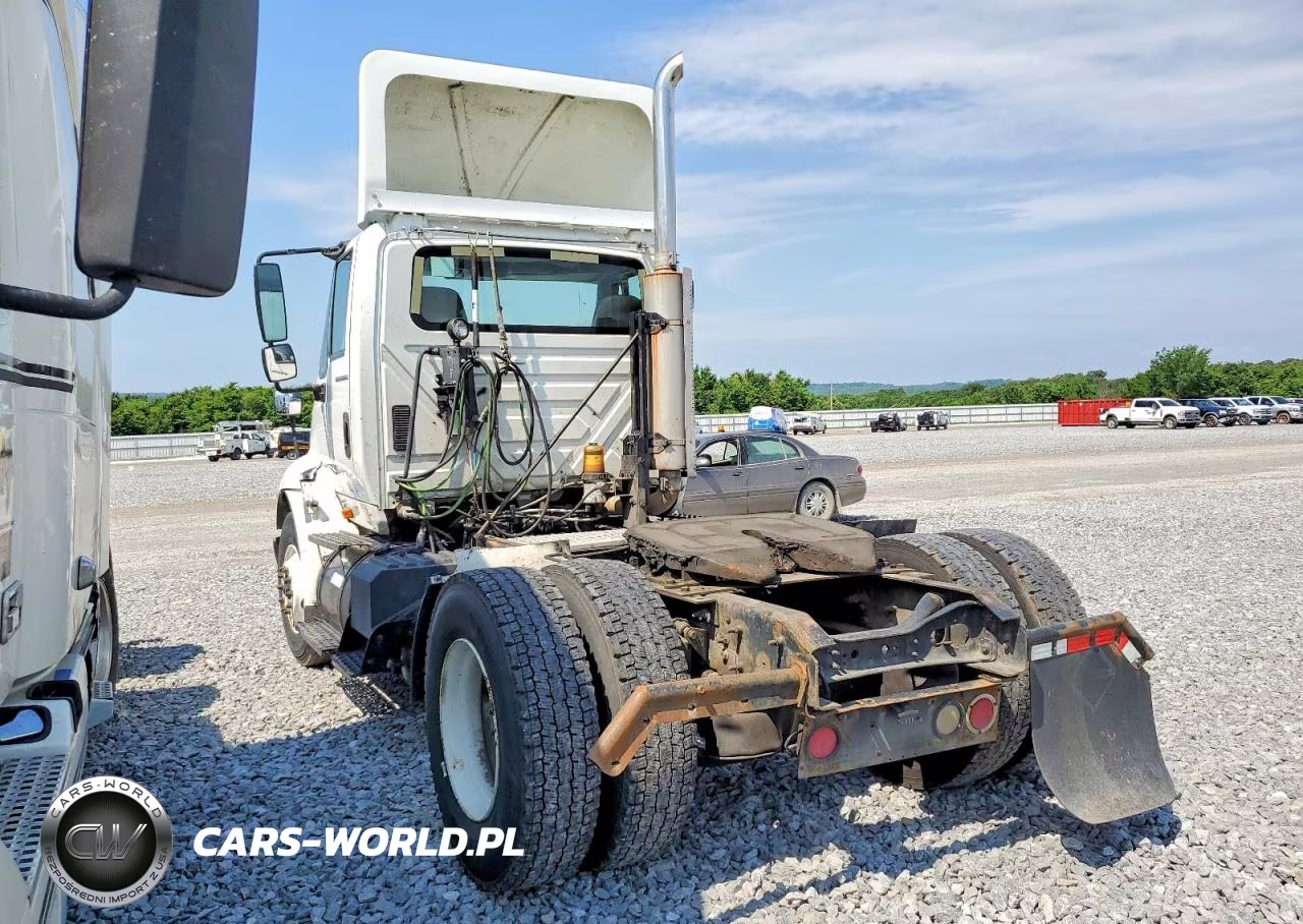 2006 International 8000 8600 - Semi Truck VIN:1HSHWAHN56J308766 - 3