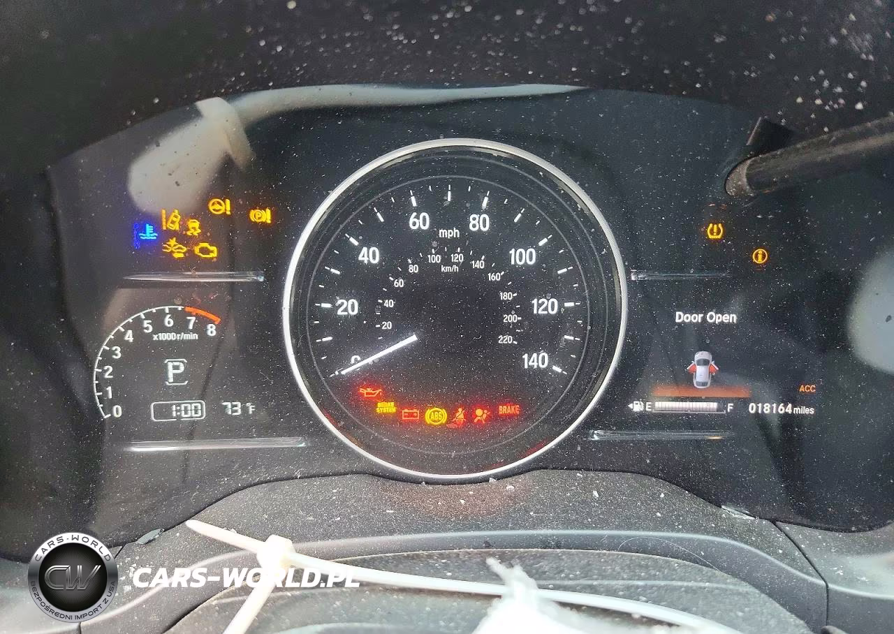 2019 Honda Hr-V Touring VIN:3CZRU6H9XKM711197 - 9