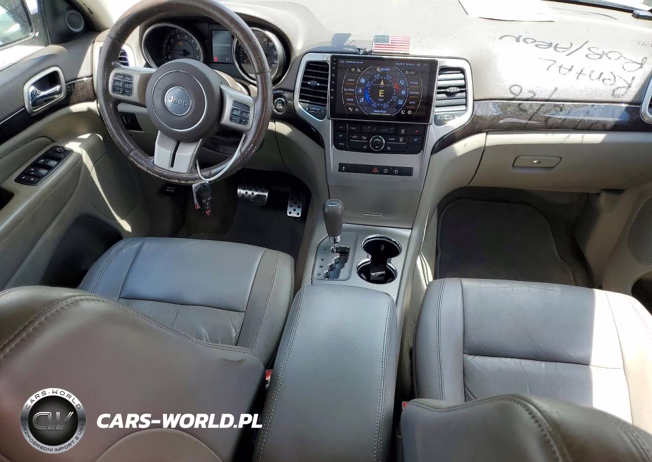 2013 Jeep Grand Cherokee Laredo VIN:1C4RJEAG0DC588774 - 8