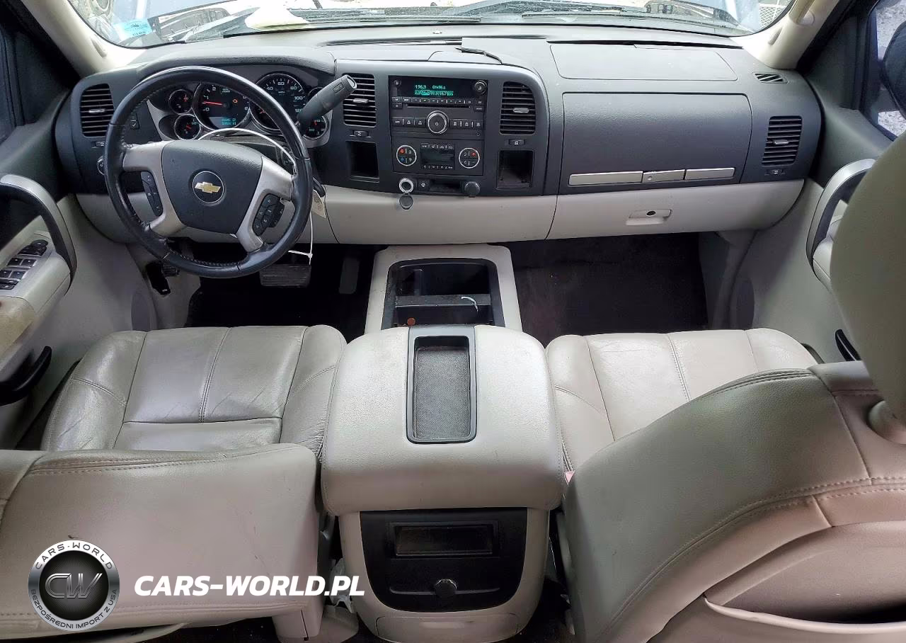 2008 Chevrolet Silverado C1500 VIN:2GCEC19J181309832 - 8