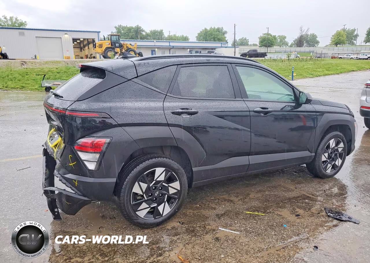 2025 Hyundai Kona Sel VIN:KM8HBCAB5SU226105 - 3