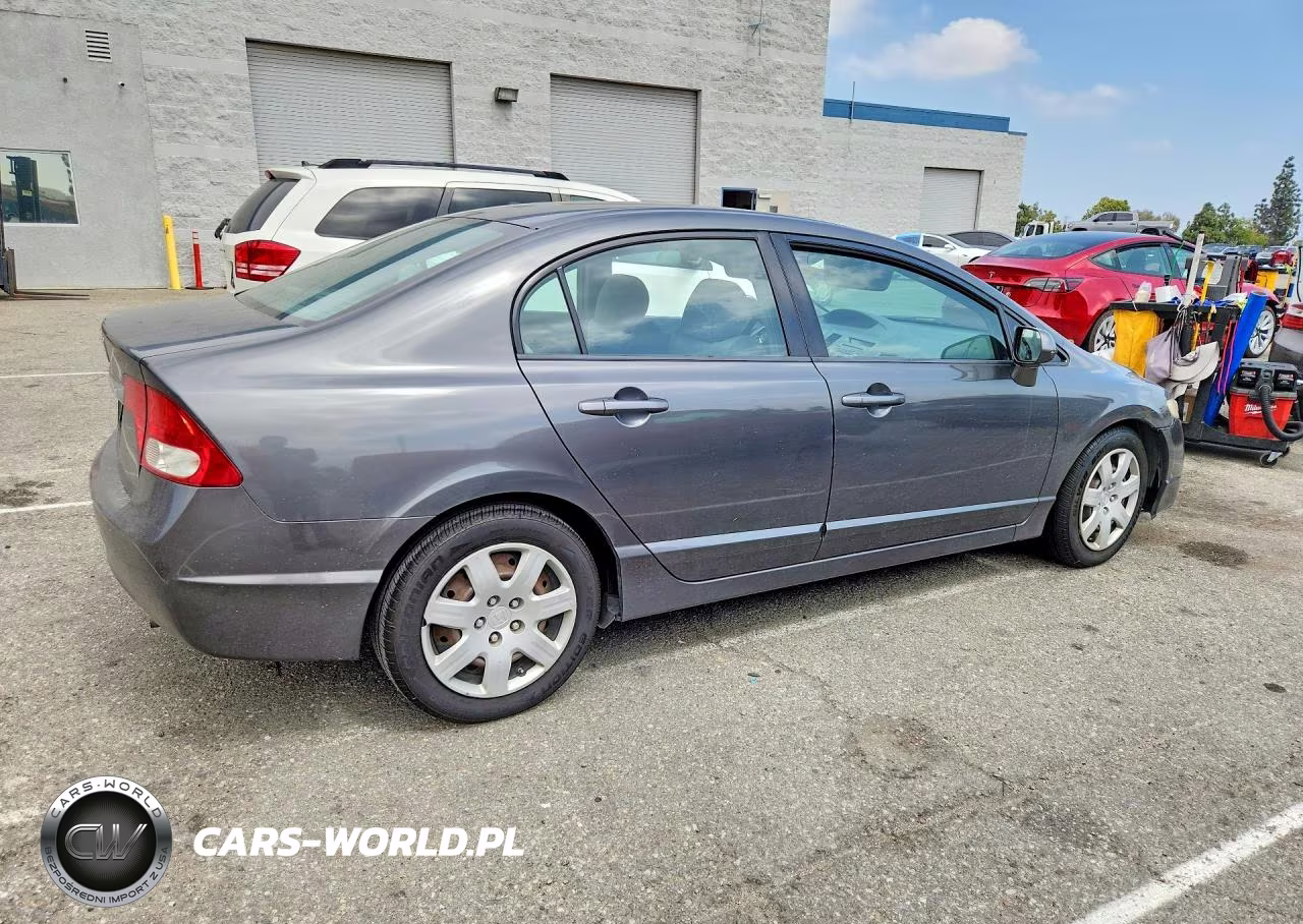 2010 Honda Civic Lx VIN:2HGFA1F51AH582463 - 3