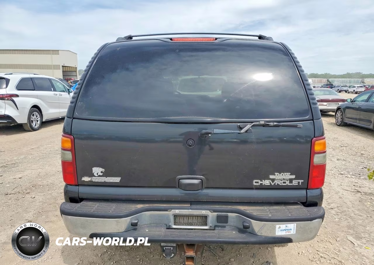 2003 Chevrolet Tahoe C1500 VIN:1GNEC13Z33R221581 - 6