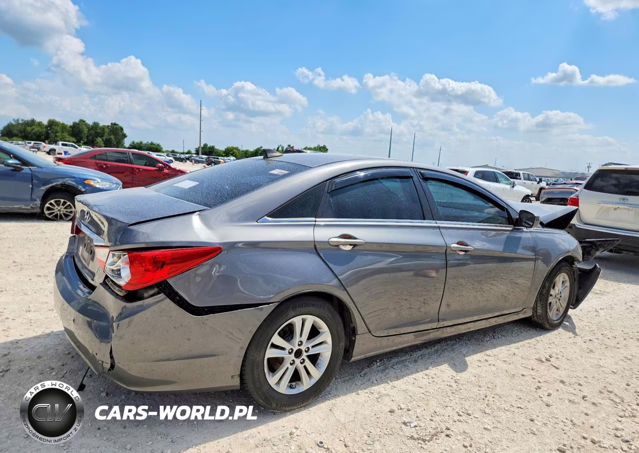 2012 Hyundai Sonata Gls VIN:5NPEB4AC9CH421495 - 3