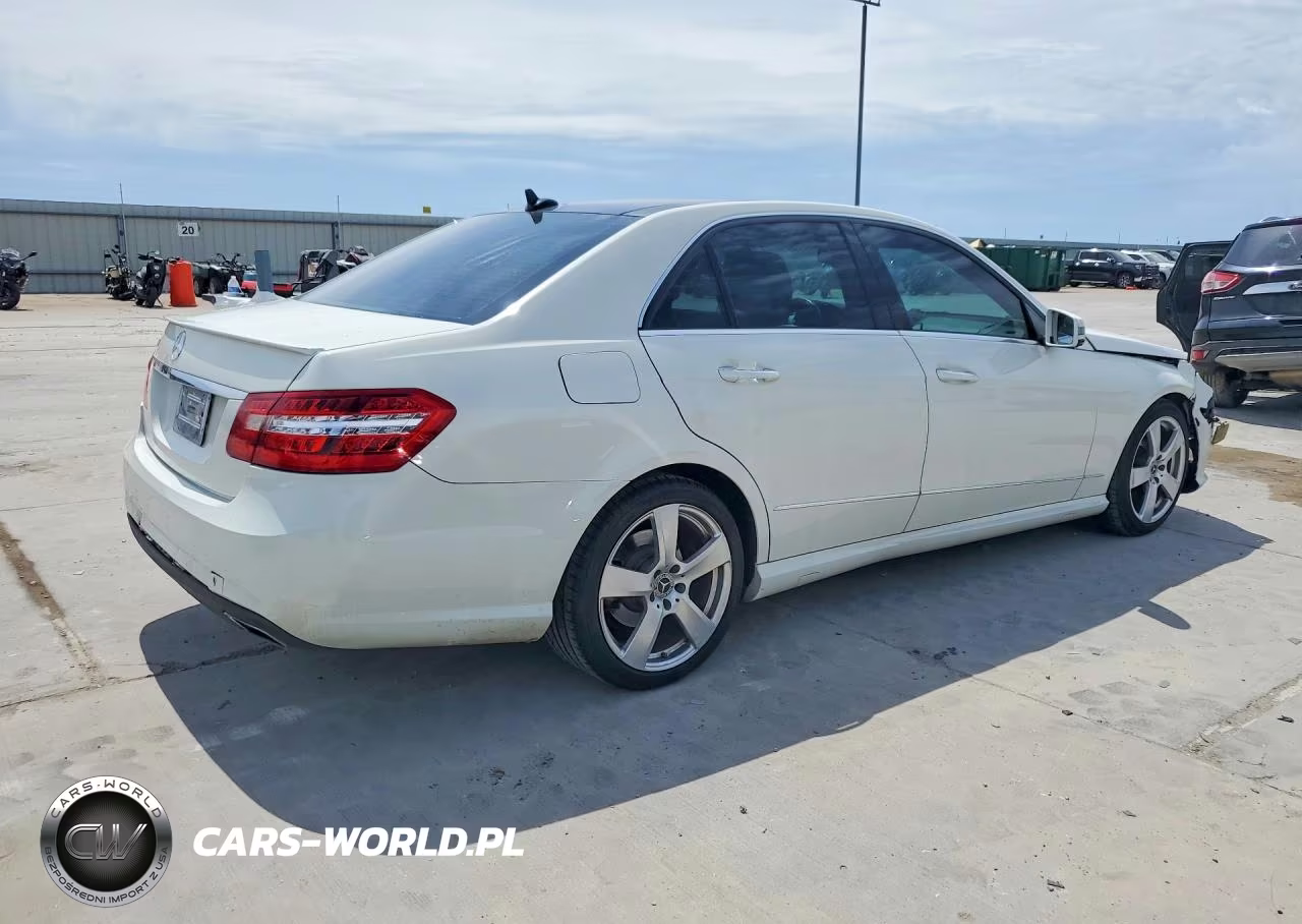 2011 Mercedes-Benz E 350 VIN:WDDHF5GB8BA283384 - 3