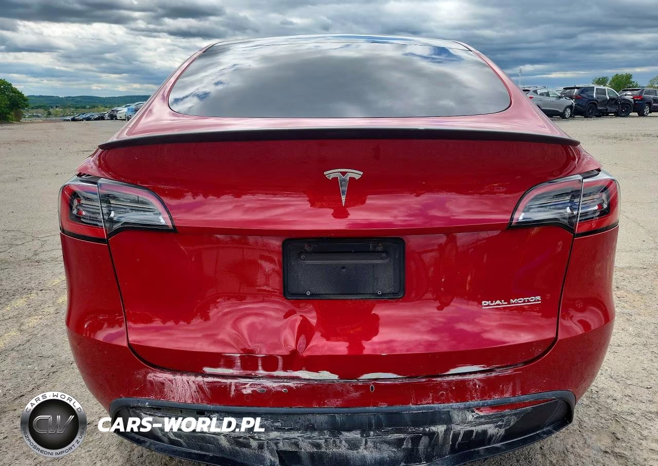 2021 Tesla Model Y VIN:5YJYGDEF6MF072959 - 6