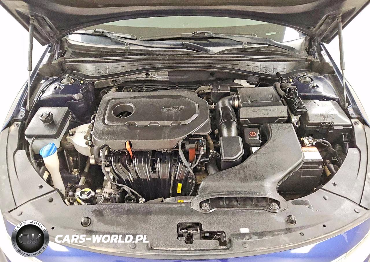2019 Kia Optima S VIN:5XXGT4L30KG306295 - 11