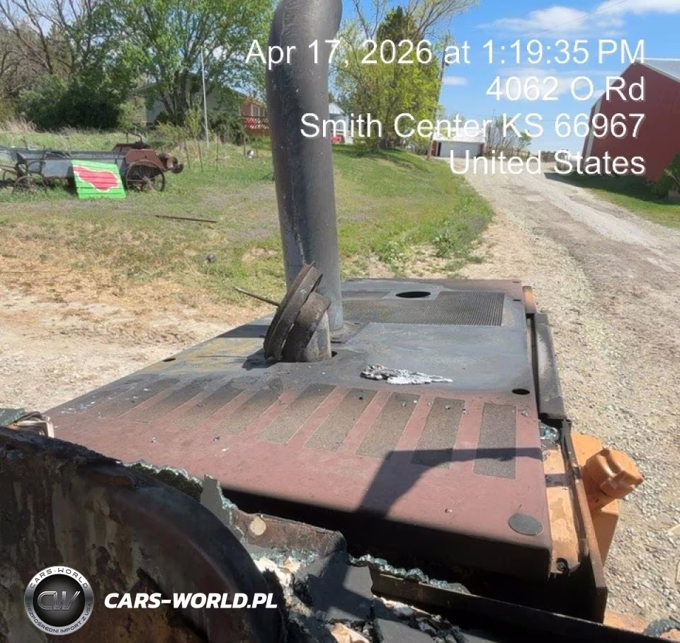1995 Case 621B - Tractor VIN:JEE0040770 - 11