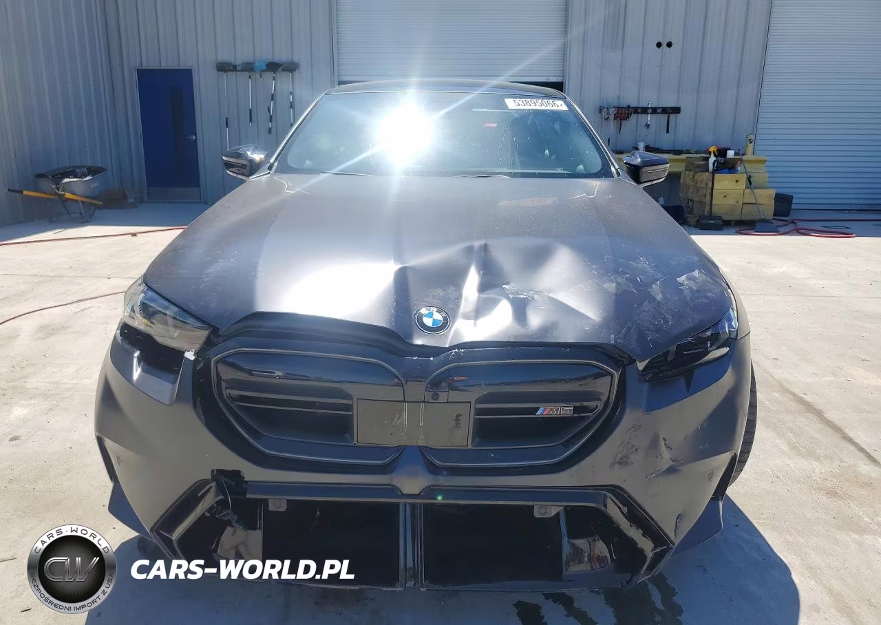 2026 BMW M5 VIN:WBS83FK08TCX42023 - 5