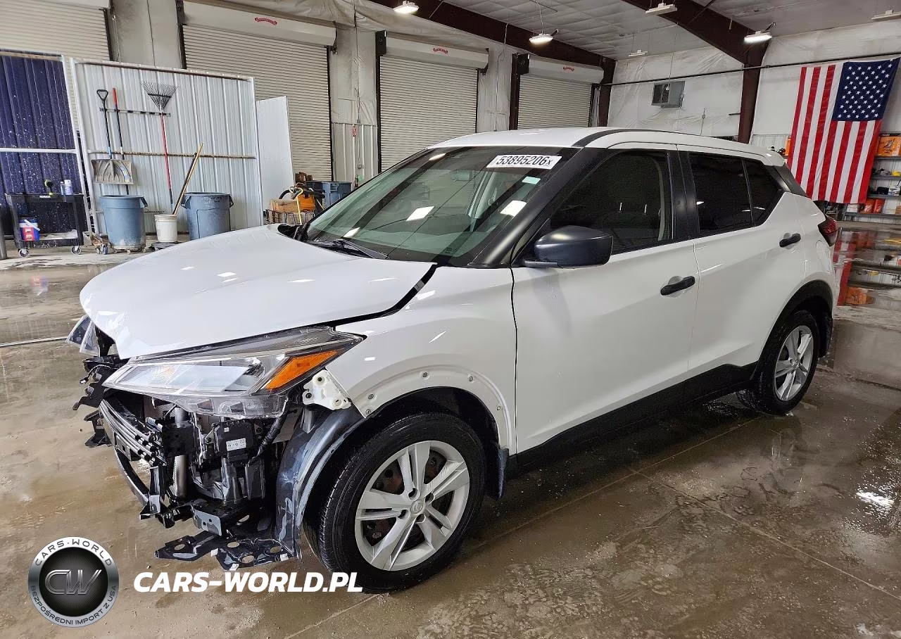 2021 Nissan Kicks S