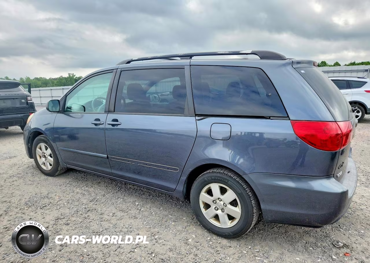 2009 Toyota Sienna Le 8-Passenger VIN:5TDZK23C89S226543 - 2