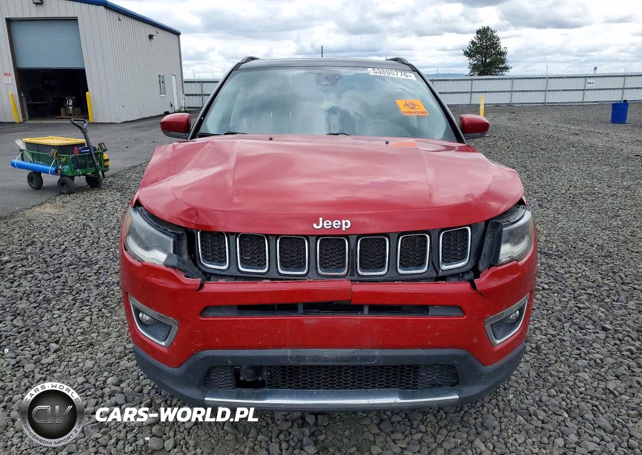 2017 Jeep Compass Latitude VIN:3C4NJDCB4HT689028 - 5