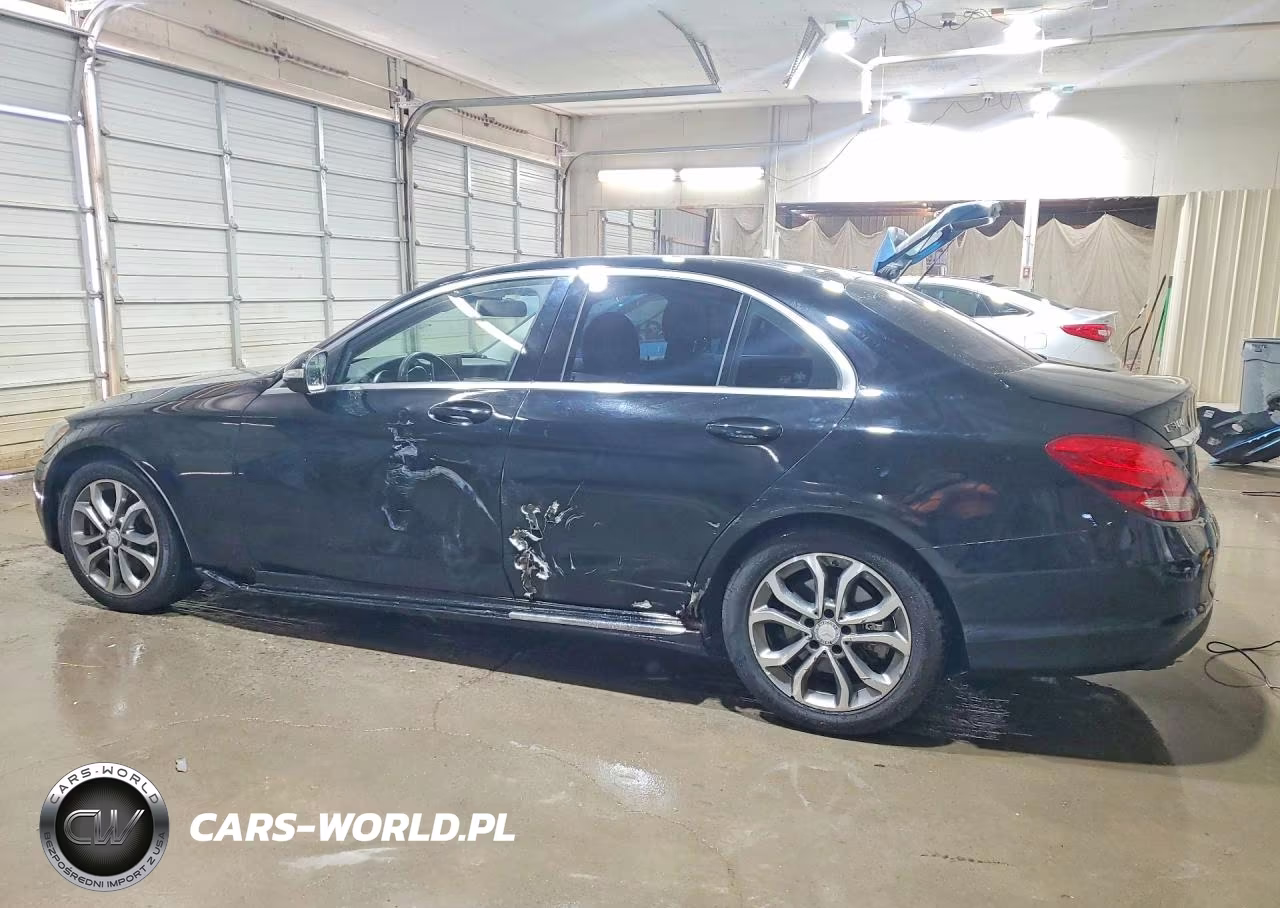 2016 Mercedes-Benz C 300 VIN:55SWF4JB3GU149139 - 2