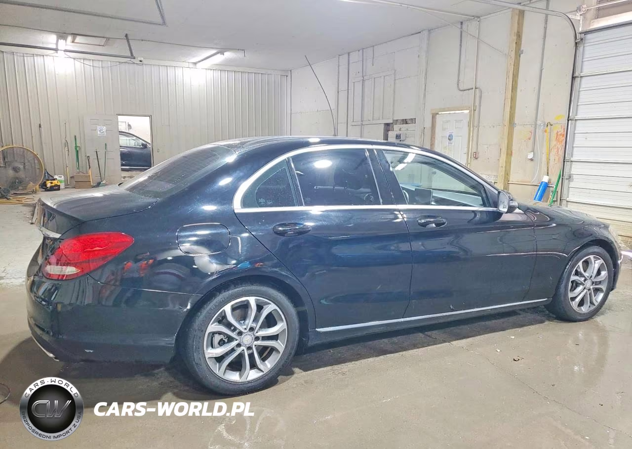 2016 Mercedes-Benz C 300 VIN:55SWF4JB3GU149139 - 3