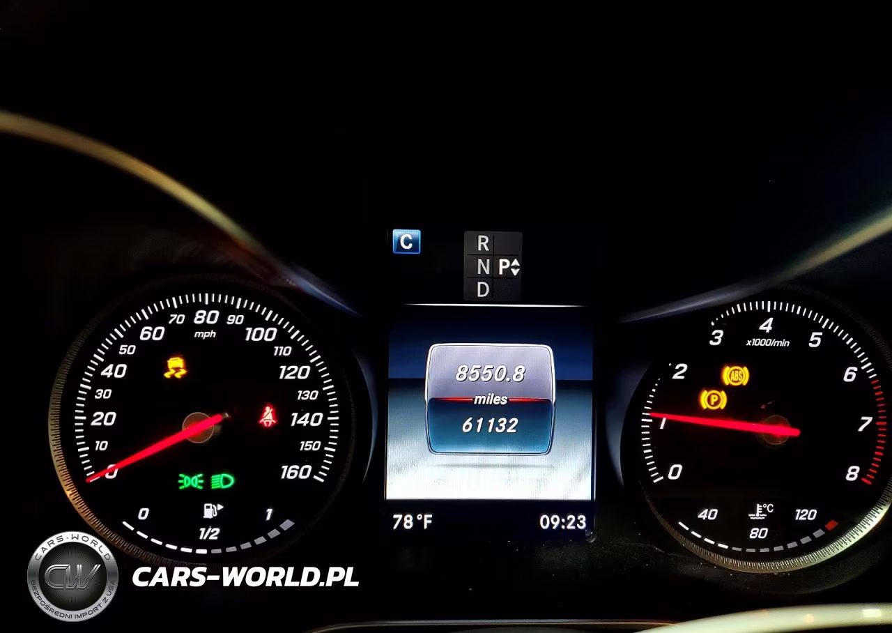 2016 Mercedes-Benz C 300 VIN:55SWF4JB3GU149139 - 9