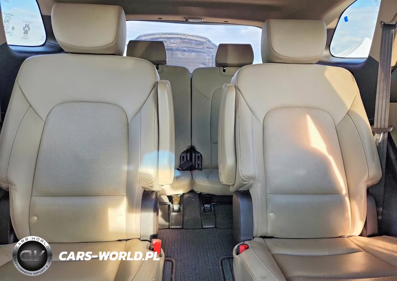 2018 Hyundai Santa Fe Limited Ultimate VIN:KM8SRDHF0JU261455 - 10