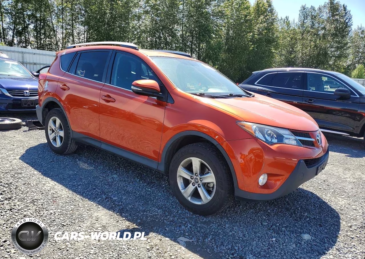 2015 Toyota Rav4 Xle VIN:2T3RFREV0FW327694 - 4