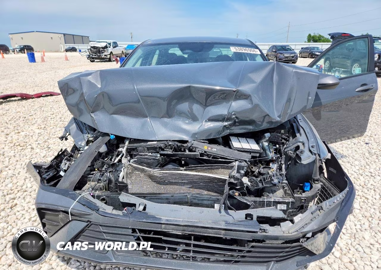 2024 Hyundai Elantra Sel VIN:KMHLM4DG3RU821689 - 11