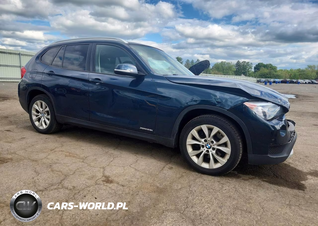 2013 BMW X1 xDrive28I VIN:WBAVL1C54DVR87458 - 4