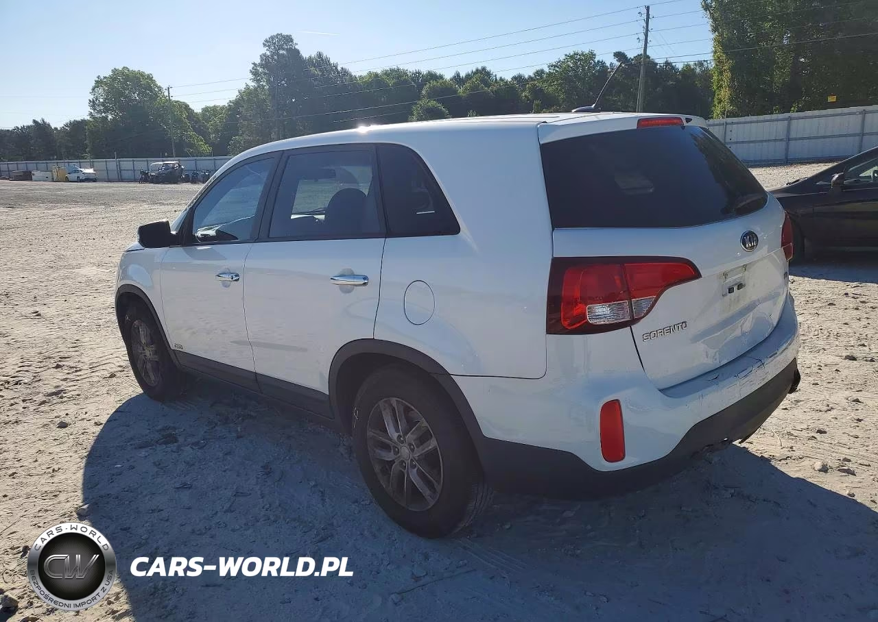 2015 Kia Sorento Lx VIN:5XYKTCA62FG562232 - 2