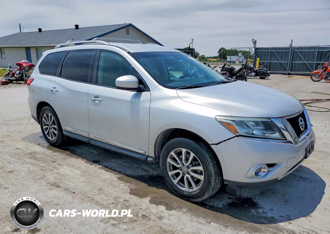 2013 Nissan Pathfinder S VIN:5N1AR2MM9DC603421 - 4