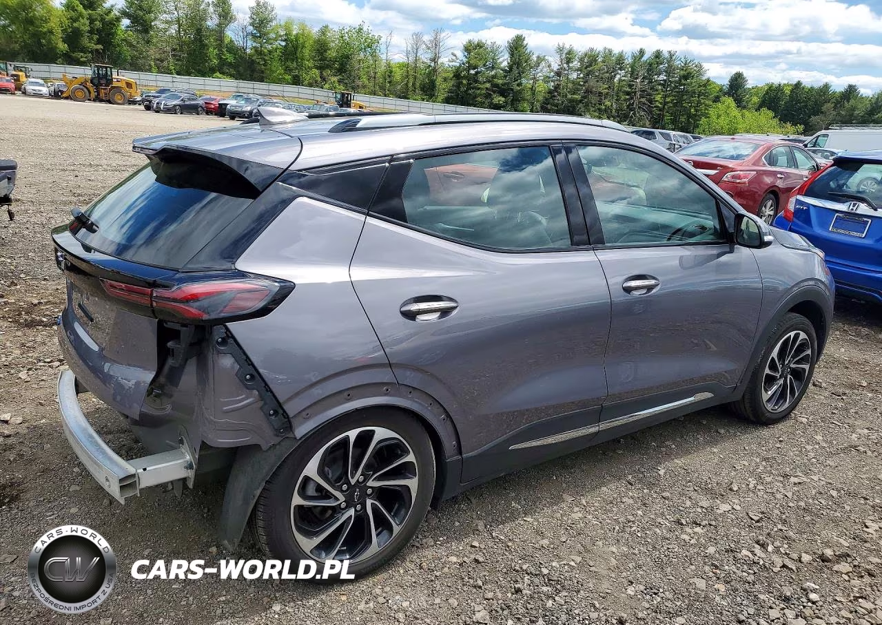 2023 Chevrolet Bolt Euv Premier VIN:1G1FZ6S07P4112838 - 3