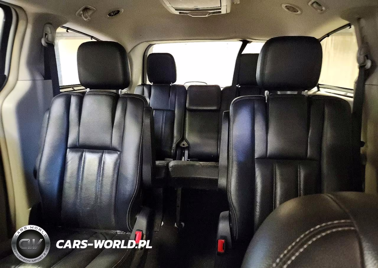 2012 Chrysler Town & Country Touring L VIN:2C4RC1CG2CR144253 - 10