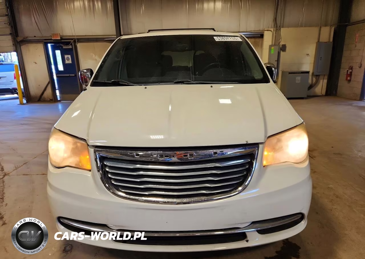 2012 Chrysler Town & Country Touring L VIN:2C4RC1CG2CR144253 - 5