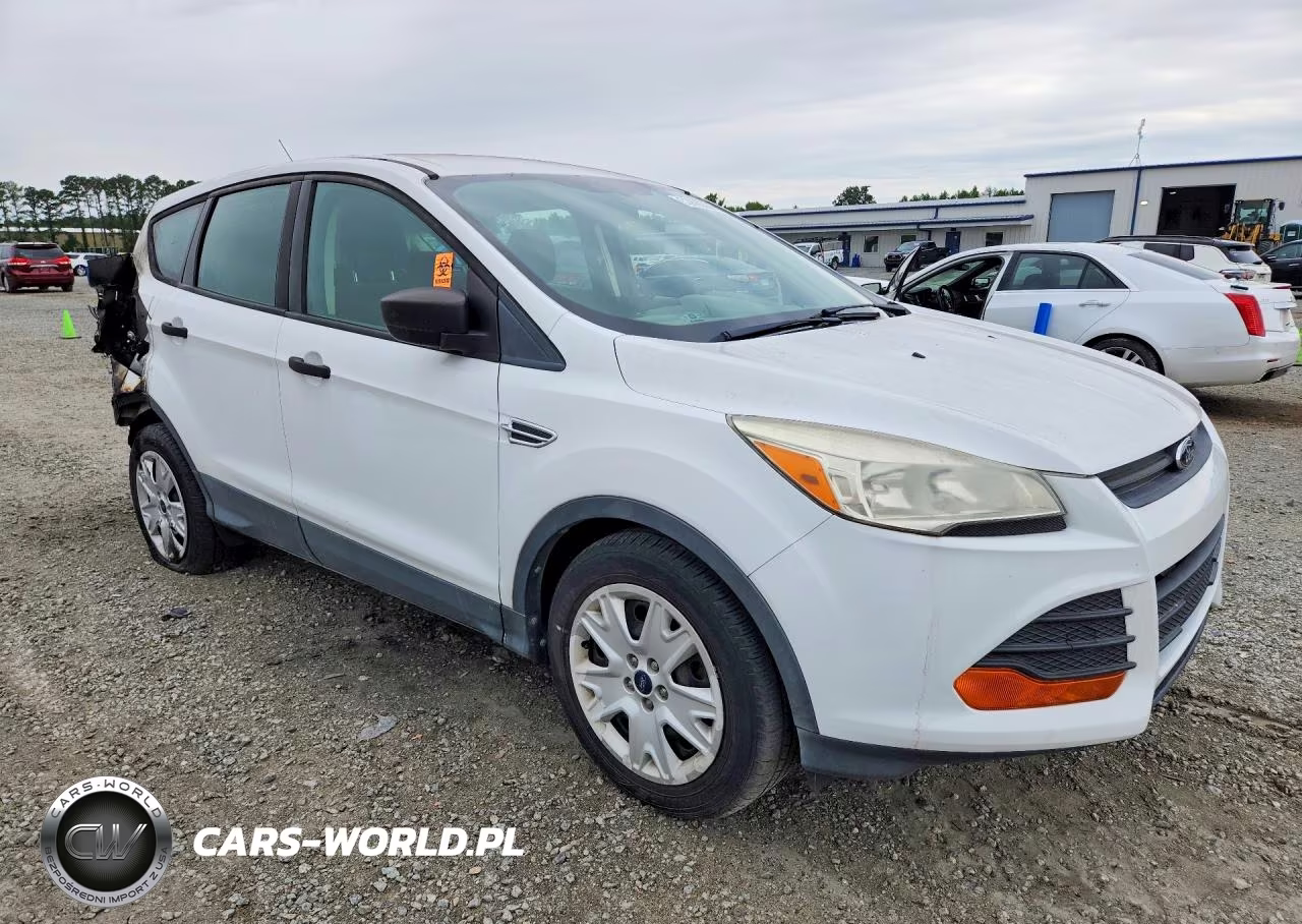 2014 Ford Escape S VIN:1FMCU0F7XEUC00949 - 4