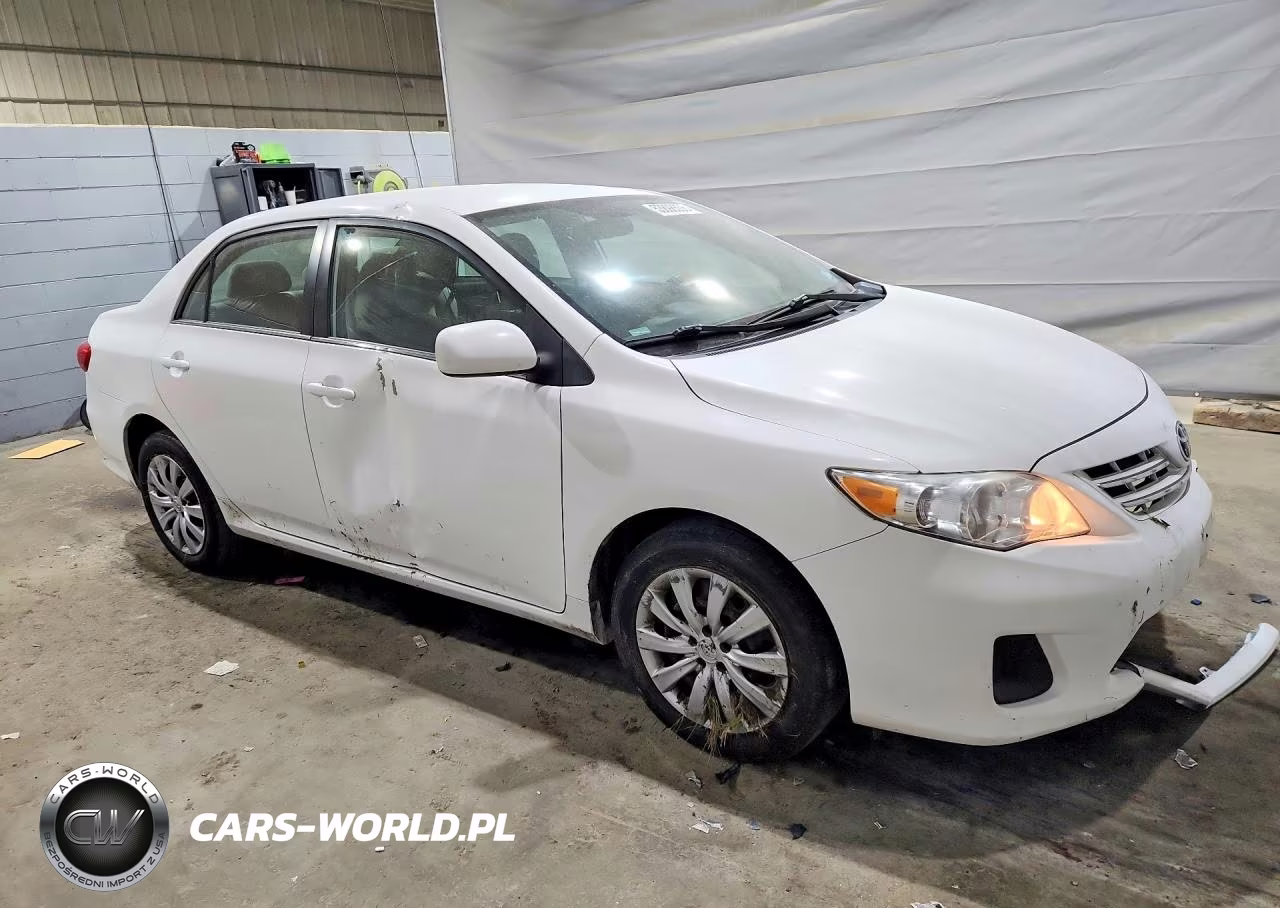 2013 Toyota Corolla Le VIN:2T1BU4EE7DC996711 - 4