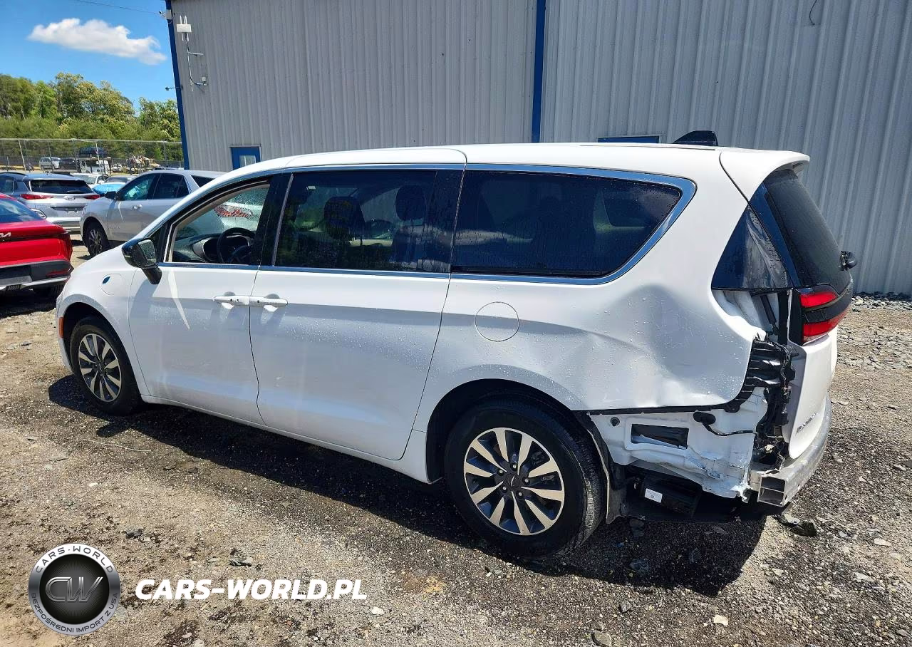 2024 Chrysler Pacifica Hybrid Select VIN:2C4RC1S74RR156897 - 2