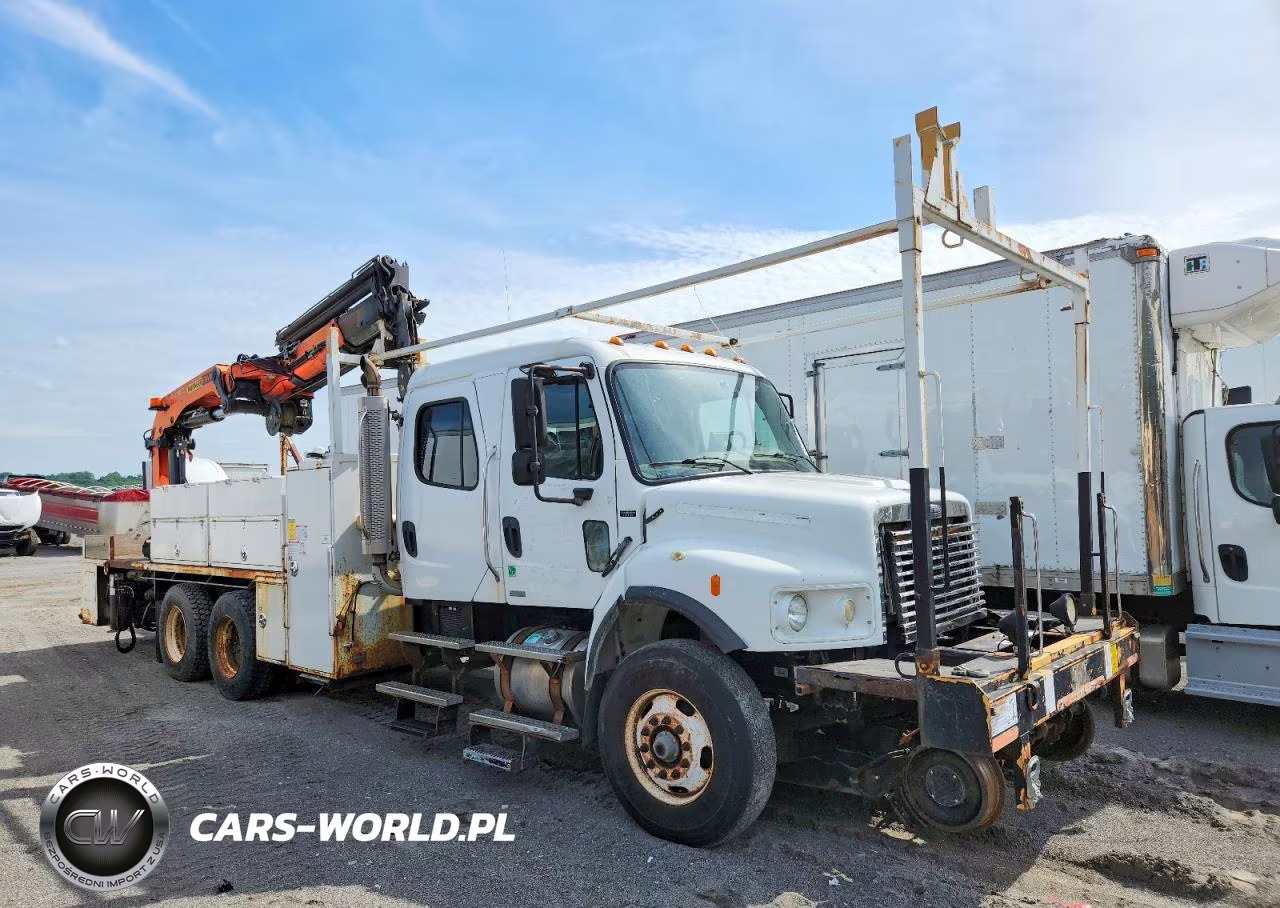 2007 Freightliner Business Class M2 Crane Truck