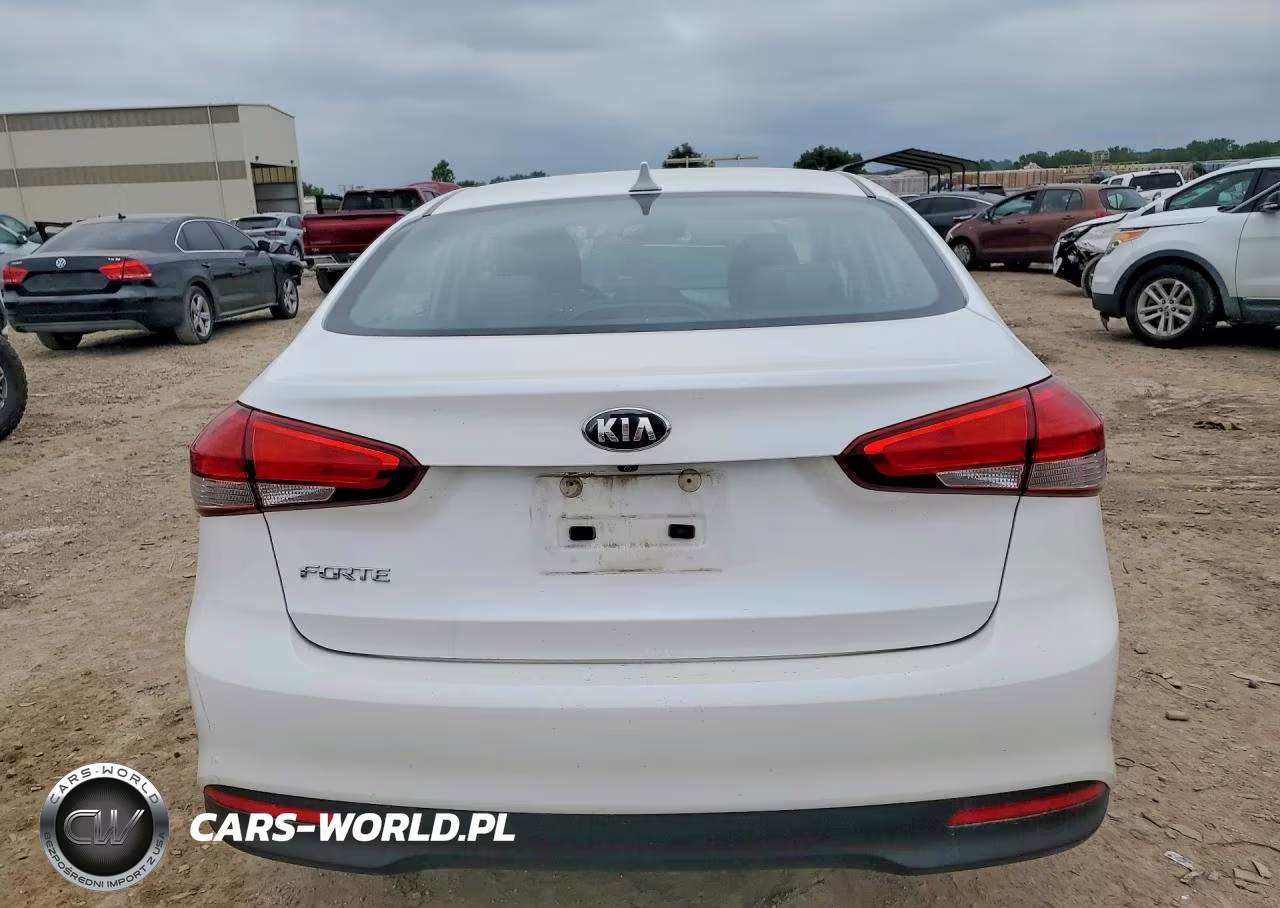 2017 Kia Forte Lx VIN:3KPFL4A73HE024591 - 6