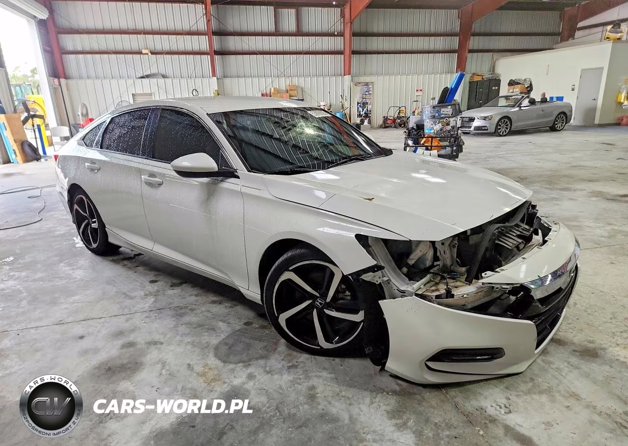 2019 Honda Accord Sport VIN:1HGCV1F37KA020136 - 4