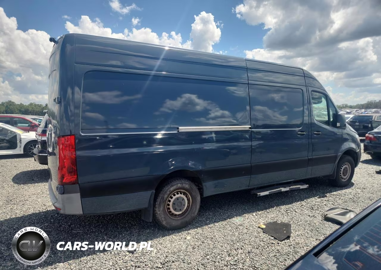 2019 Mercedes-Benz Sprinter 2500 VIN:WD4PF1CD3KT006478 - 3