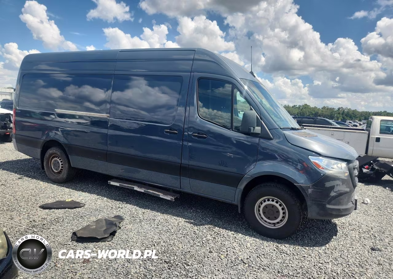 2019 Mercedes-Benz Sprinter 2500 VIN:WD4PF1CD3KT006478 - 4