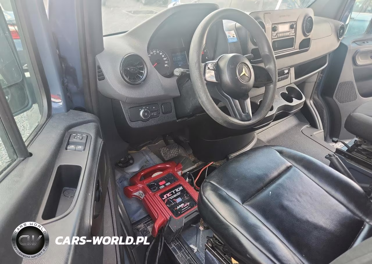 2019 Mercedes-Benz Sprinter 2500 VIN:WD4PF1CD3KT006478 - 8